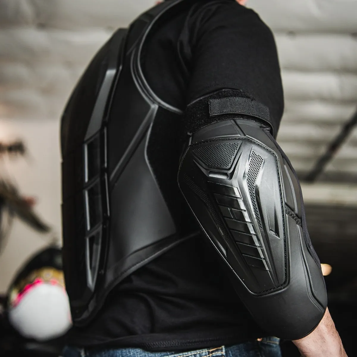 Protège-Coudes Icon Field Armor 3 Noir - Protections Moto Amovibles 